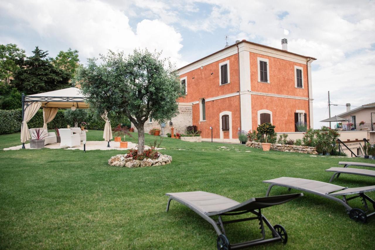 Villa Mascitti B&B Tortoreto Alto Exterior foto