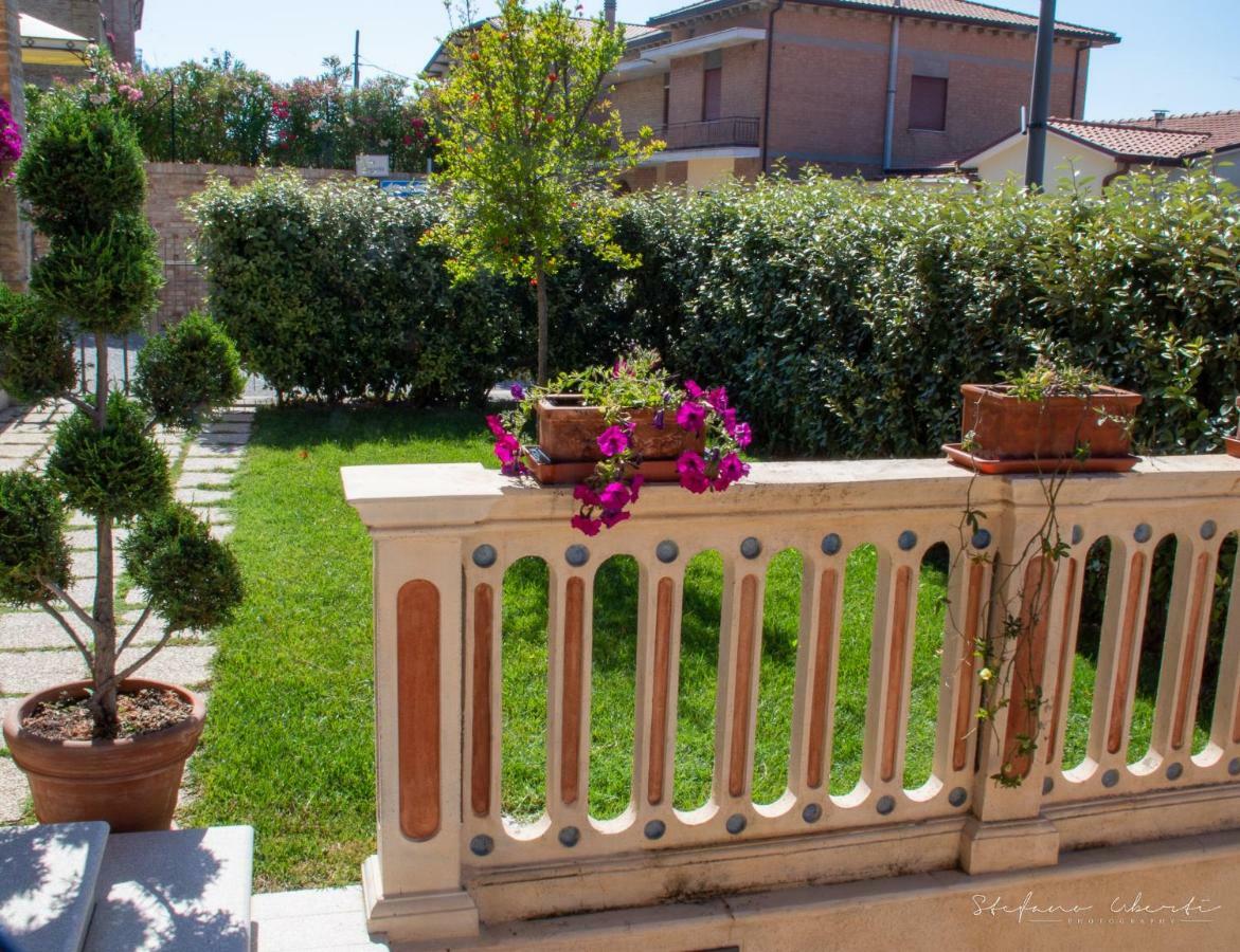 Villa Mascitti B&B Tortoreto Alto Exterior foto